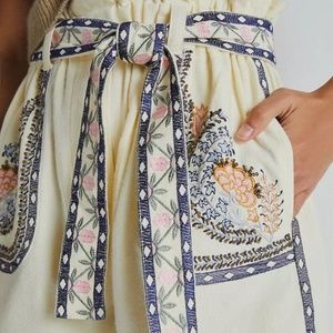 NWT! Anthropologie Annaleigh Embroidered Shorts in Ivory